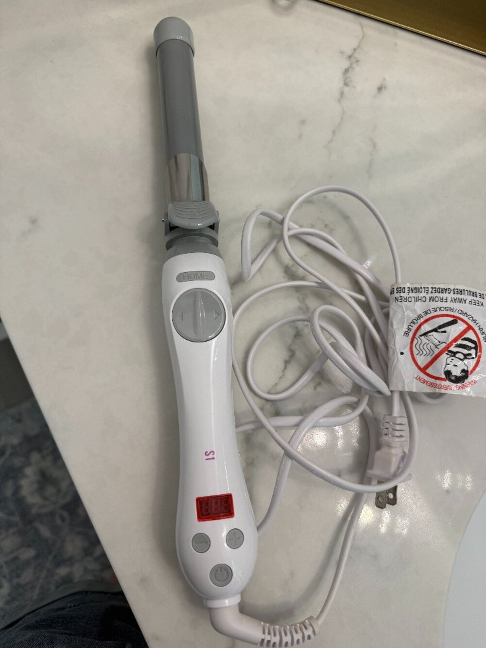 Beachwaver S1 Rotating Curling Iron White Dual Voltage